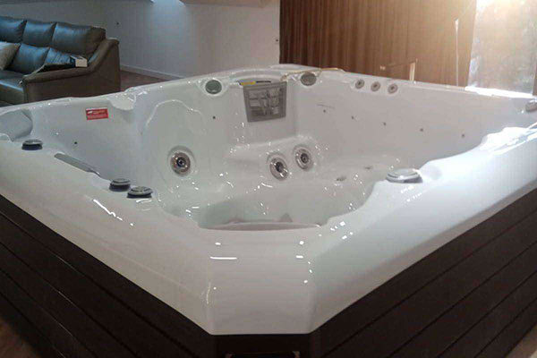 wellispolska-realizacje-malaga-ice-white-1
